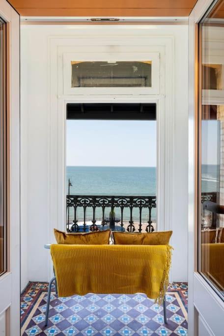 Stylish Beachfront Apartment, Sweeping Ocean Views And Luxury Touches Herne Bay Ngoại thất bức ảnh