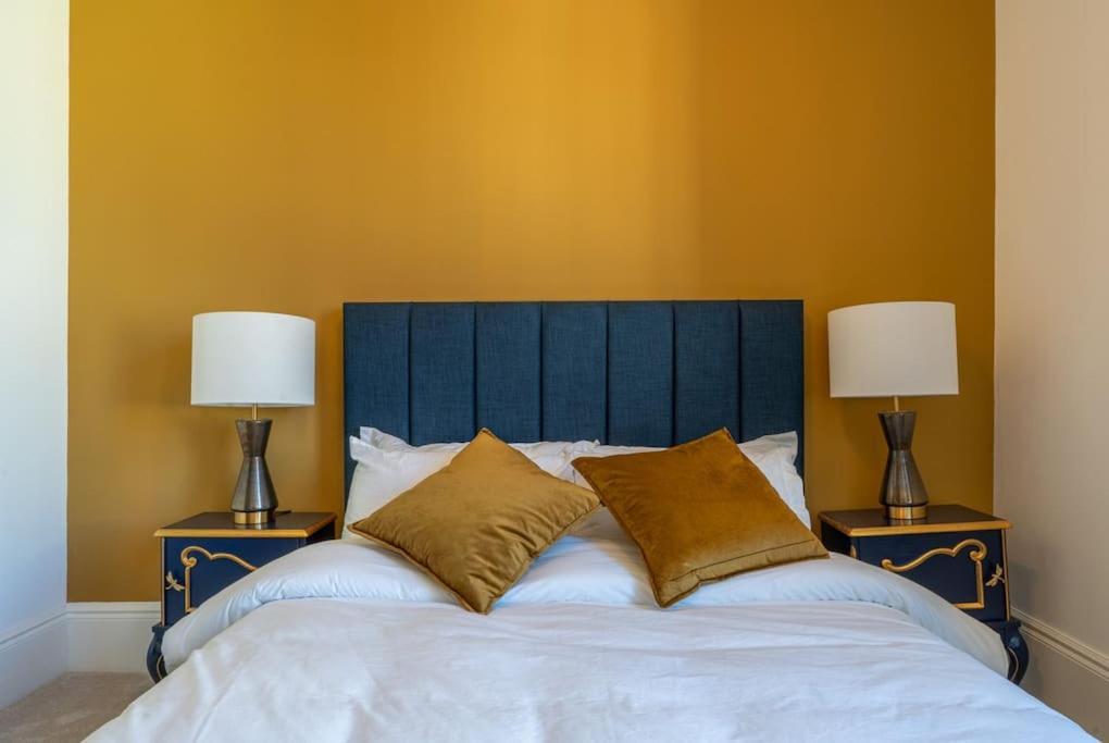 Stylish Beachfront Apartment, Sweeping Ocean Views And Luxury Touches Herne Bay Ngoại thất bức ảnh